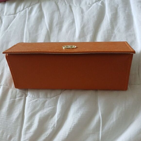 Tory Burch Orange Eyeglass Case - Picture 4 of 6